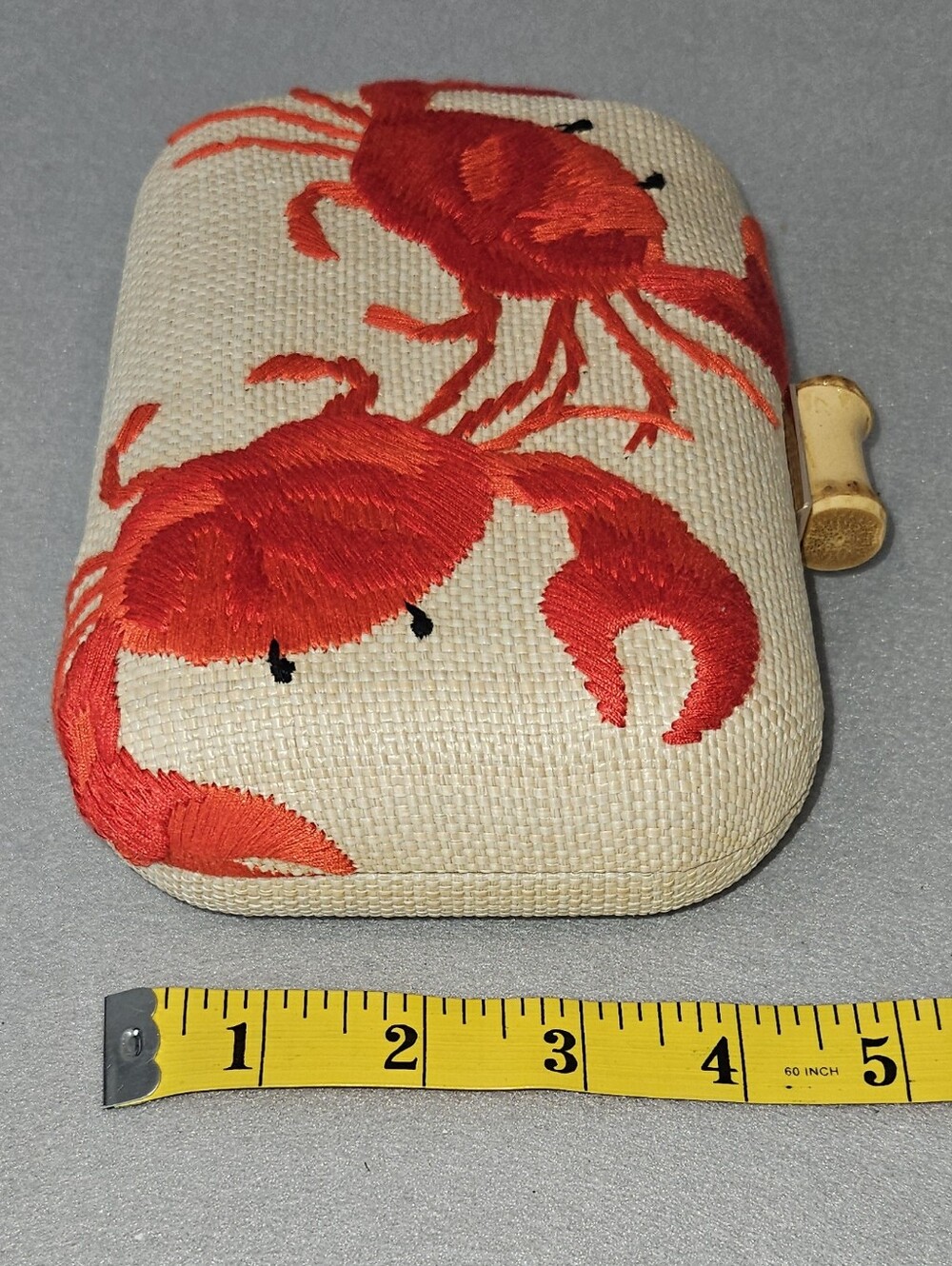 Viral Tommy Bahama Crab Embroidered Clutch Crossbody – NWT Coastal Beach Bag - Picture 13 of 16